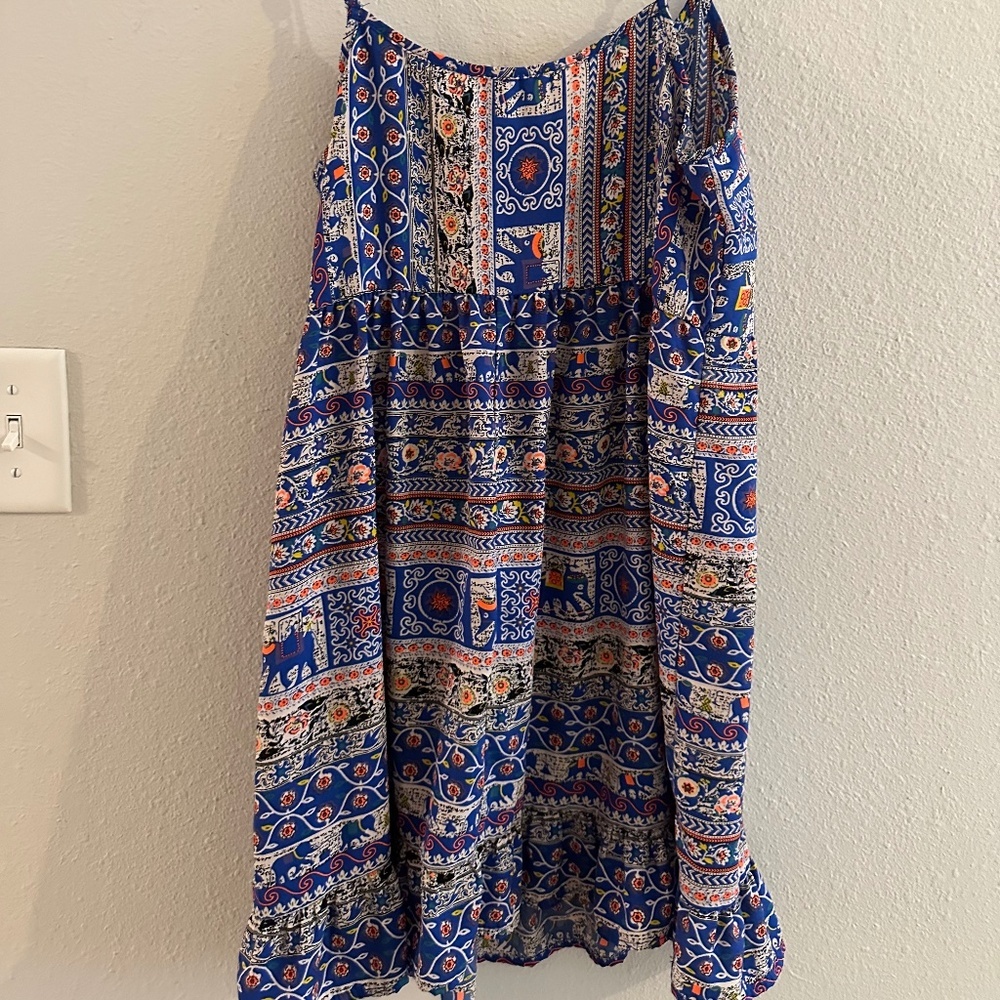 A1- 456 One Clothing blue paisley dress size small